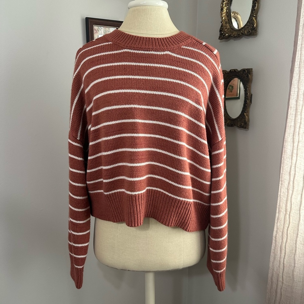 Tahari Saddle Stripe Long Sleeve Sweater in Dusty Copper and Cream
